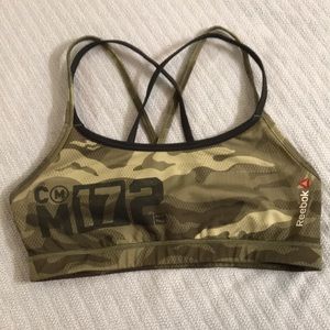 Rreebok Speedwick strappy Sportsbra - combat green